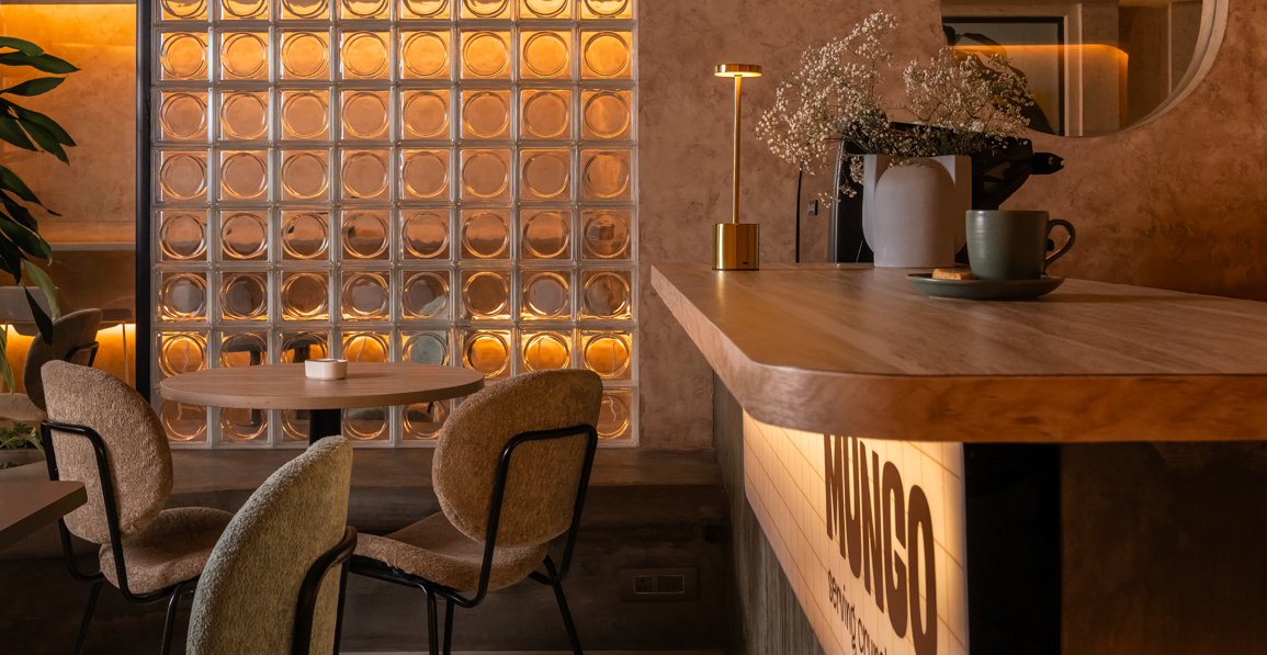 MUNGO cafe interior in Indiranagar