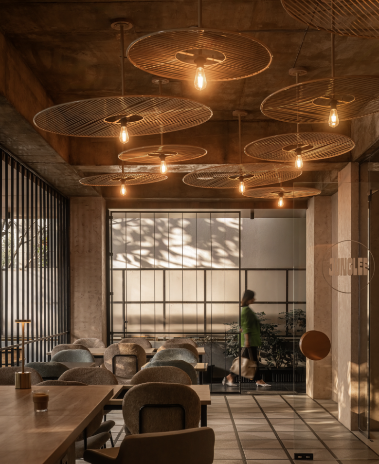 Interior architecture with crafted lighting